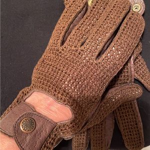 Men or women driving gloves. Brown